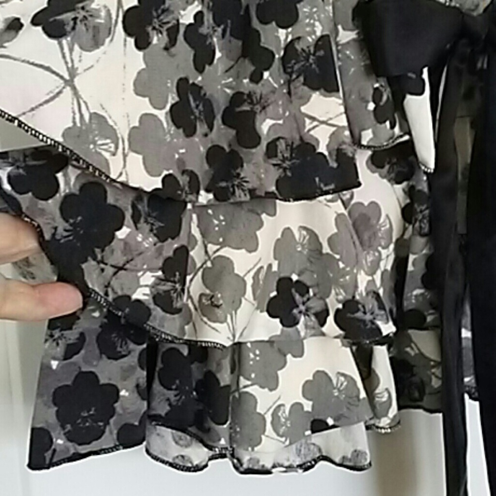 shadow spots capelet - Picture 5 of 8
